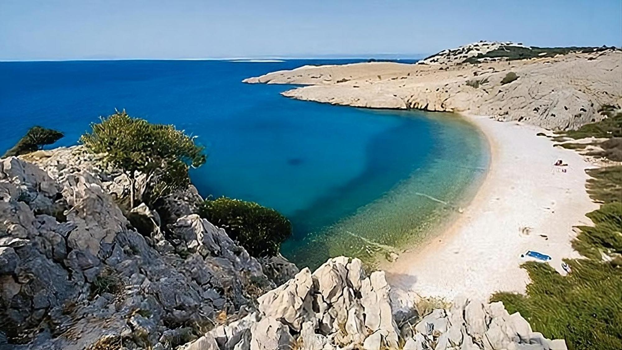 Eola Leisure Rooms Stara Baska Bagian luar foto
